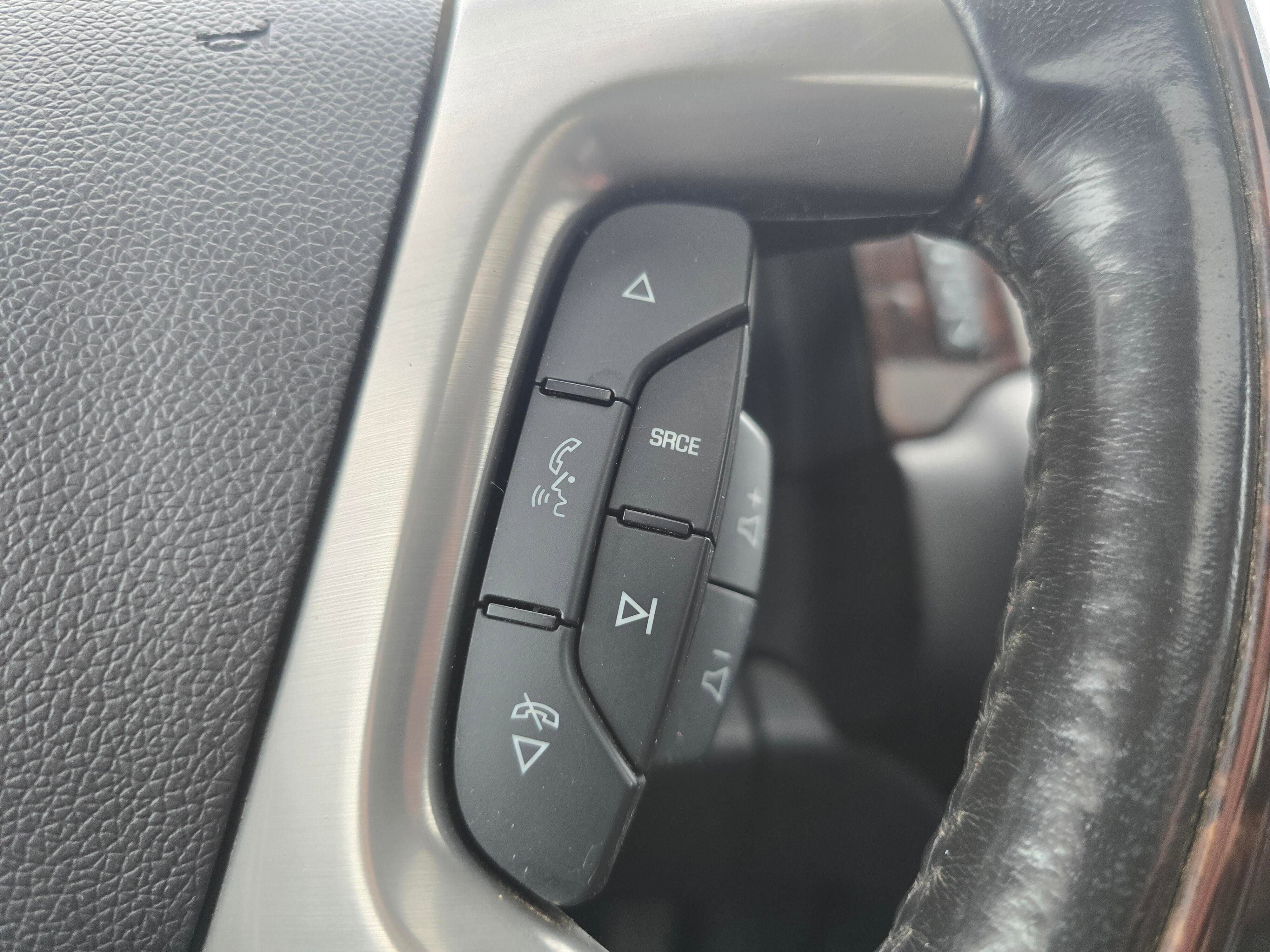 Used 2013 GMC Sierra 3500 Denali image 26