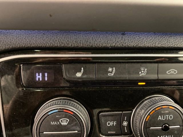 Used 2021 Volkswagen Atlas Cross Sport SEL image 23