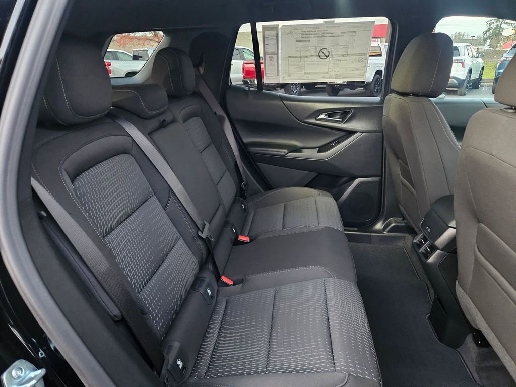 New 2026 Chevrolet Equinox LT image 32