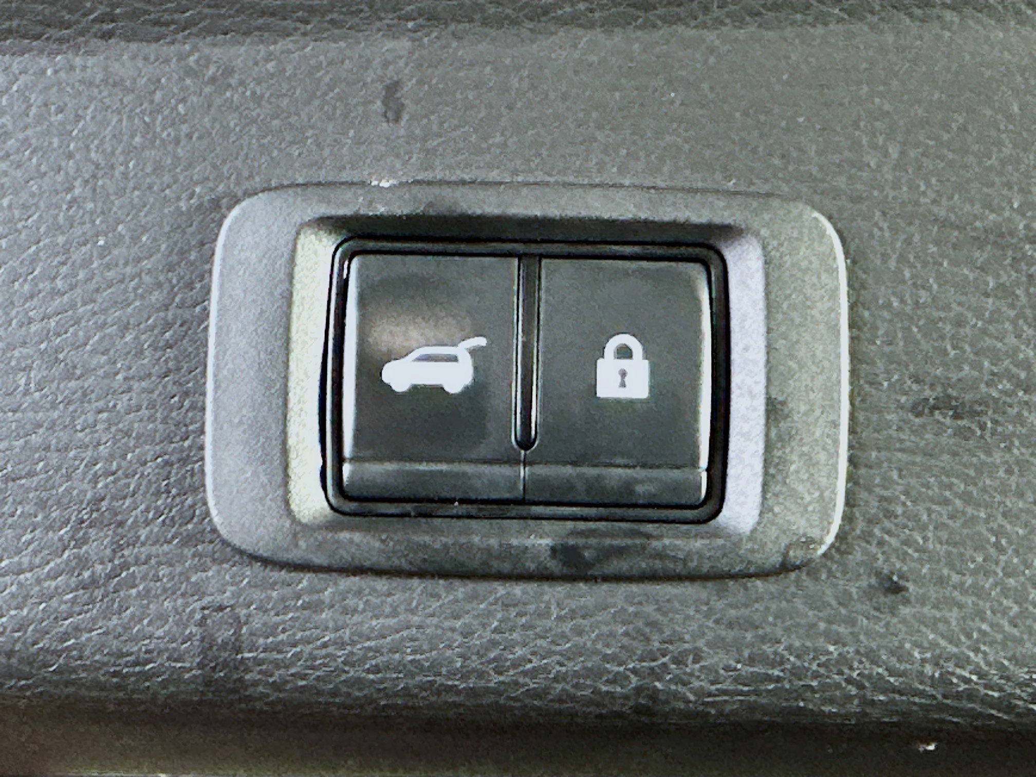 Used 2024 Mitsubishi Outlander SE image 29