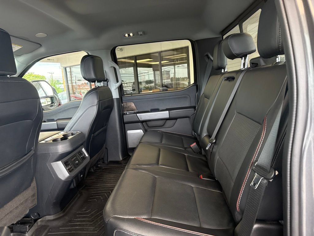 Used 2023 Ford F250 Lariat w/ Lariat Ultimate Package AWD/4WD image 13