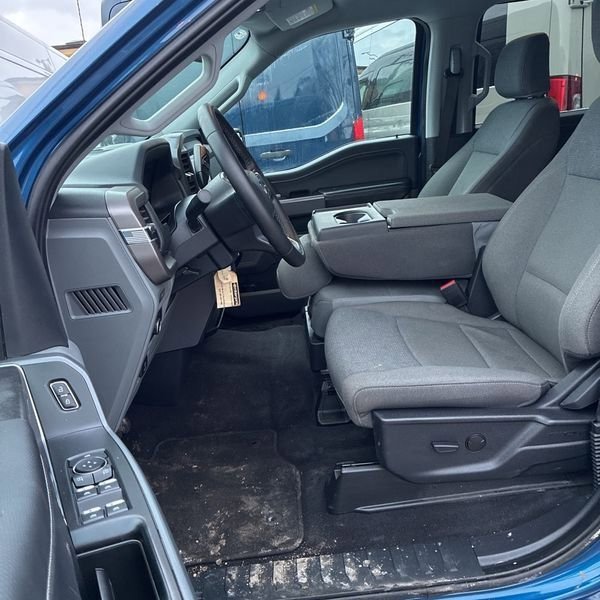 Used 2025 Ford F150 XLT w/ Equipment Group 301A Standard image 11