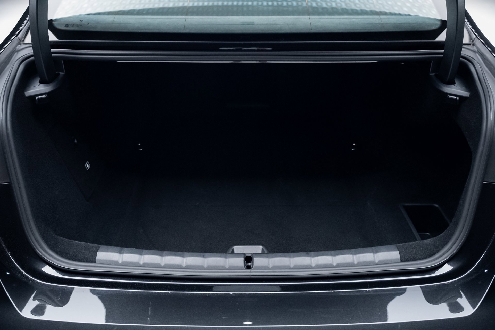 Used 2023 BMW i7 xDrive60 w/ Executive Package 2 image 73