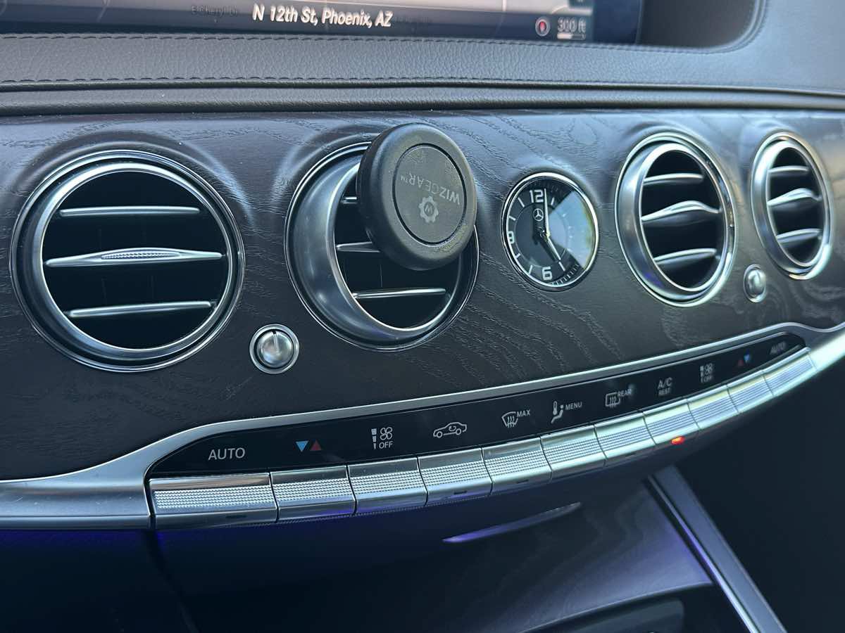 Used 2019 Mercedes-Benz S 560 Sedan image 43