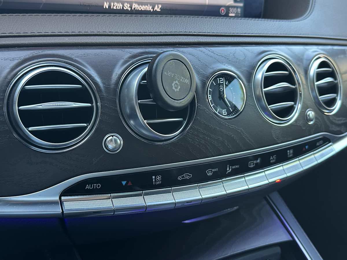 Used 2019 Mercedes-Benz S 560 Sedan image 43