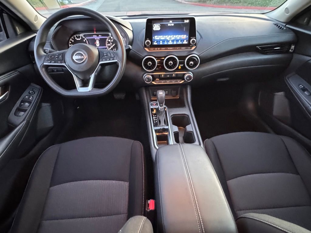 Certified 2025 Nissan Sentra SV image 19