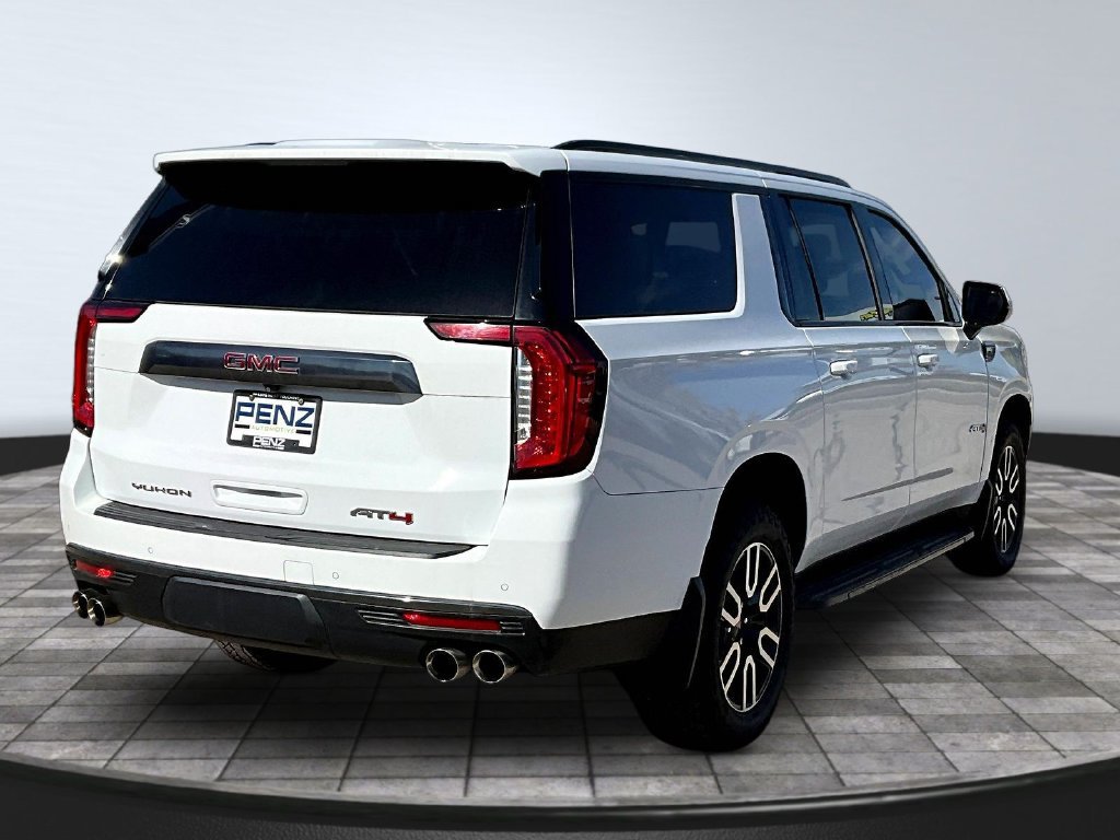 Used 2022 GMC Yukon XL AT4 AWD/4WD image 7