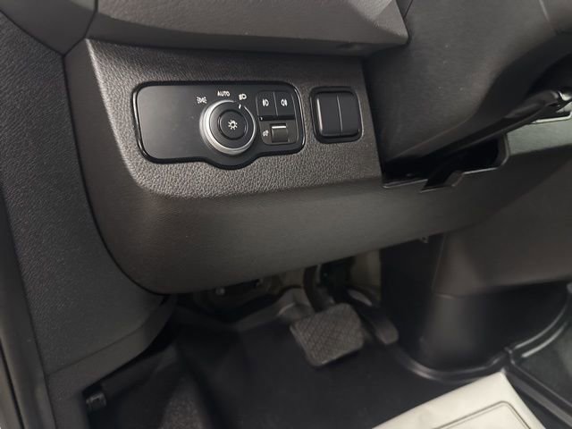 Used 2021 Mercedes-Benz Sprinter 3500 w/ Swivel Seat Package image 5