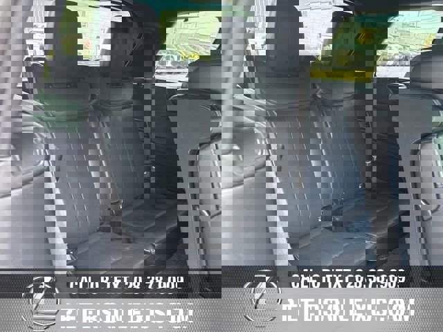 Used 2023 Land Rover Range Rover Long Wheelbase SE image 19