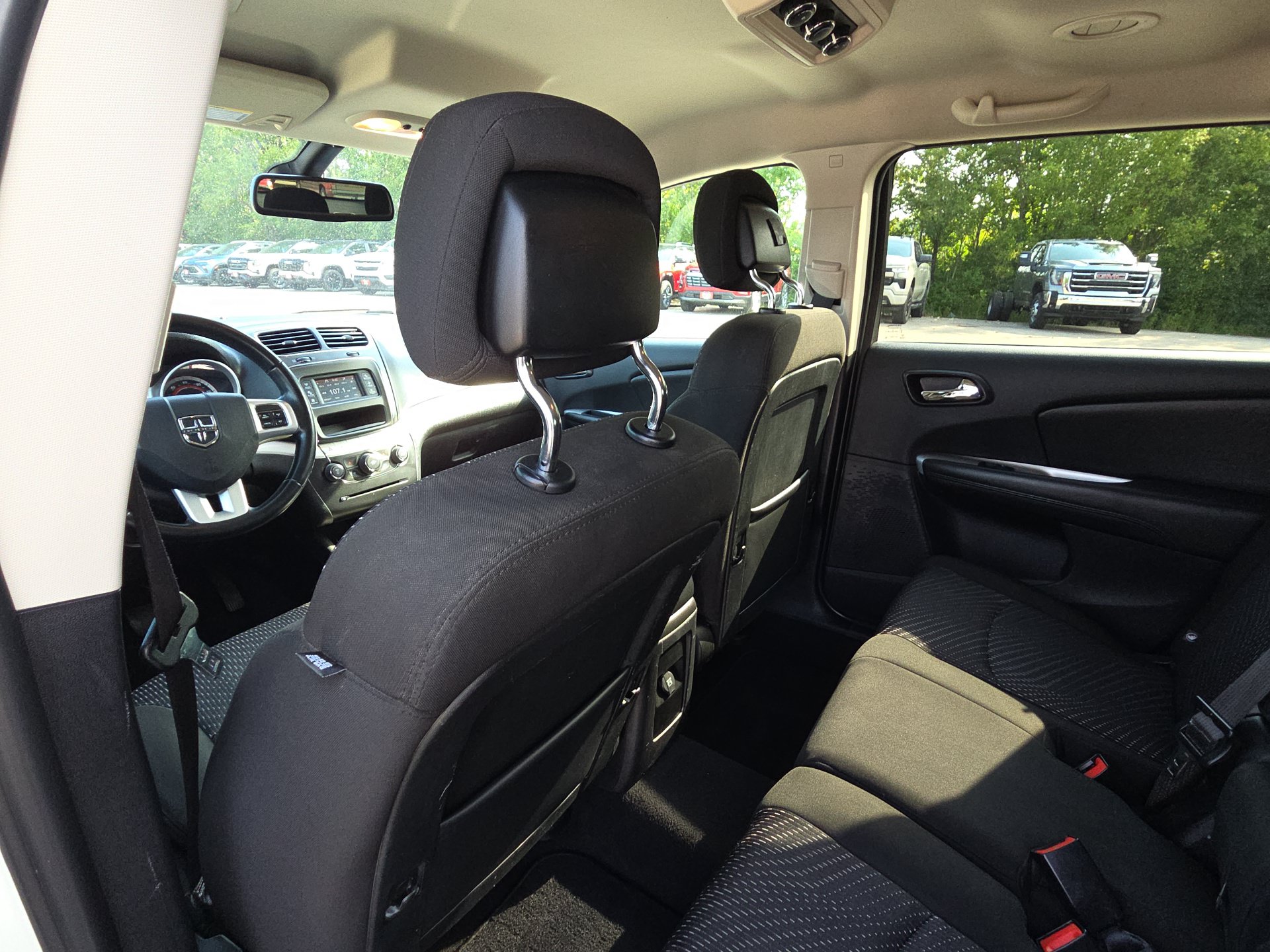 Used 2020 Dodge Journey SE w/ SE Popular Equipment Group FWD image 26