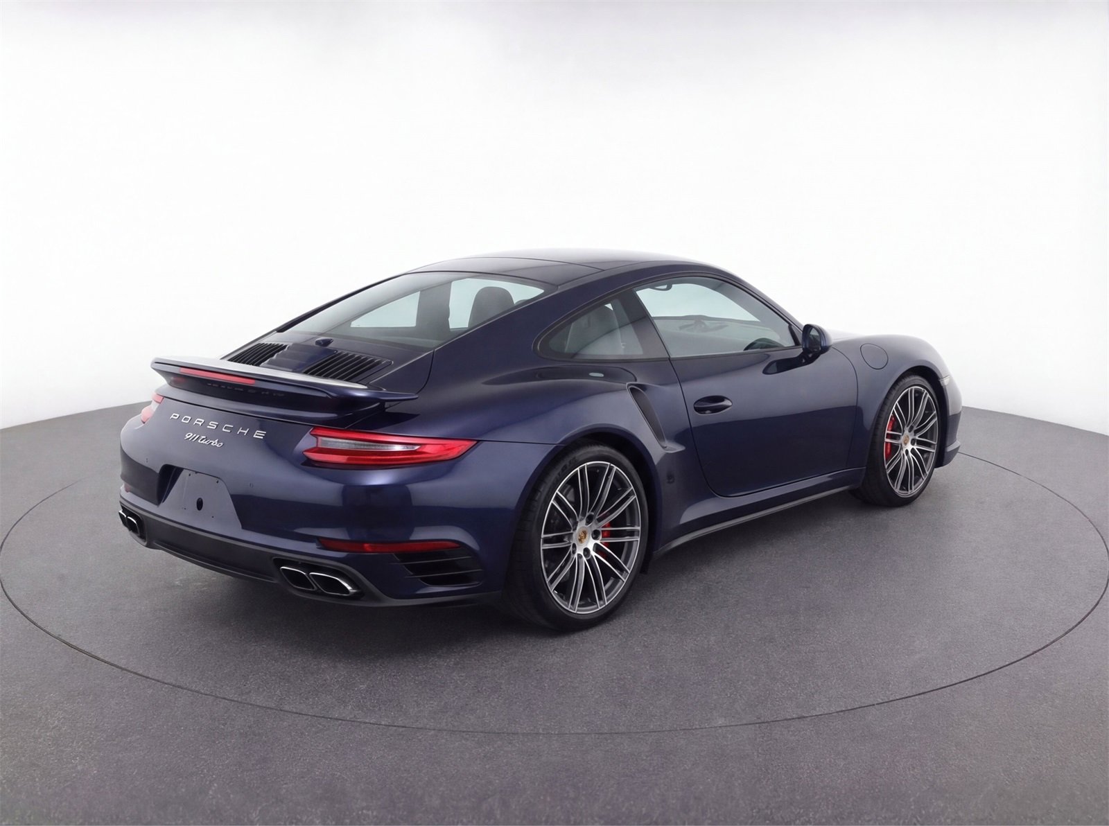 Certified 2018 Porsche 911 Turbo image 5