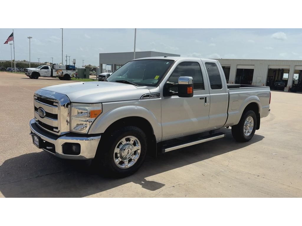 Used 2015 Ford F250 XLT w/ XLT Premium Package RWD image 4