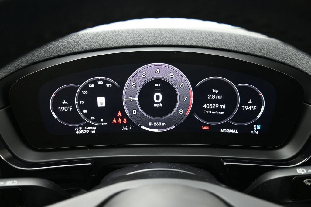 Certified 2024 Porsche Cayenne AWD/4WD image 12