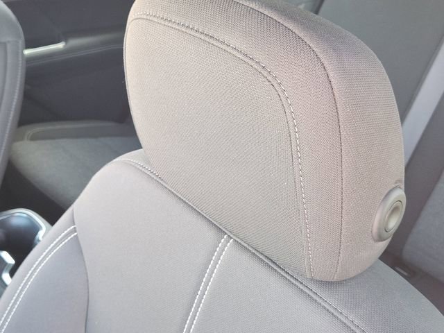 Used 2025 GMC Acadia Elevation image 16
