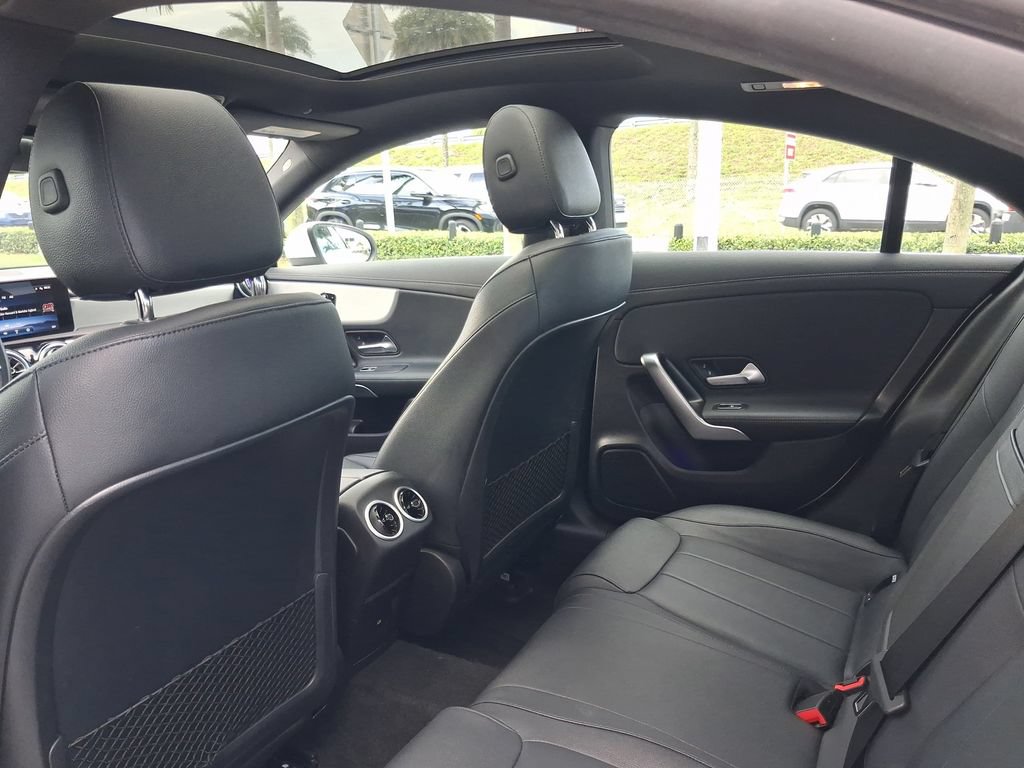 Used 2025 Mercedes-Benz CLA 250 image 11