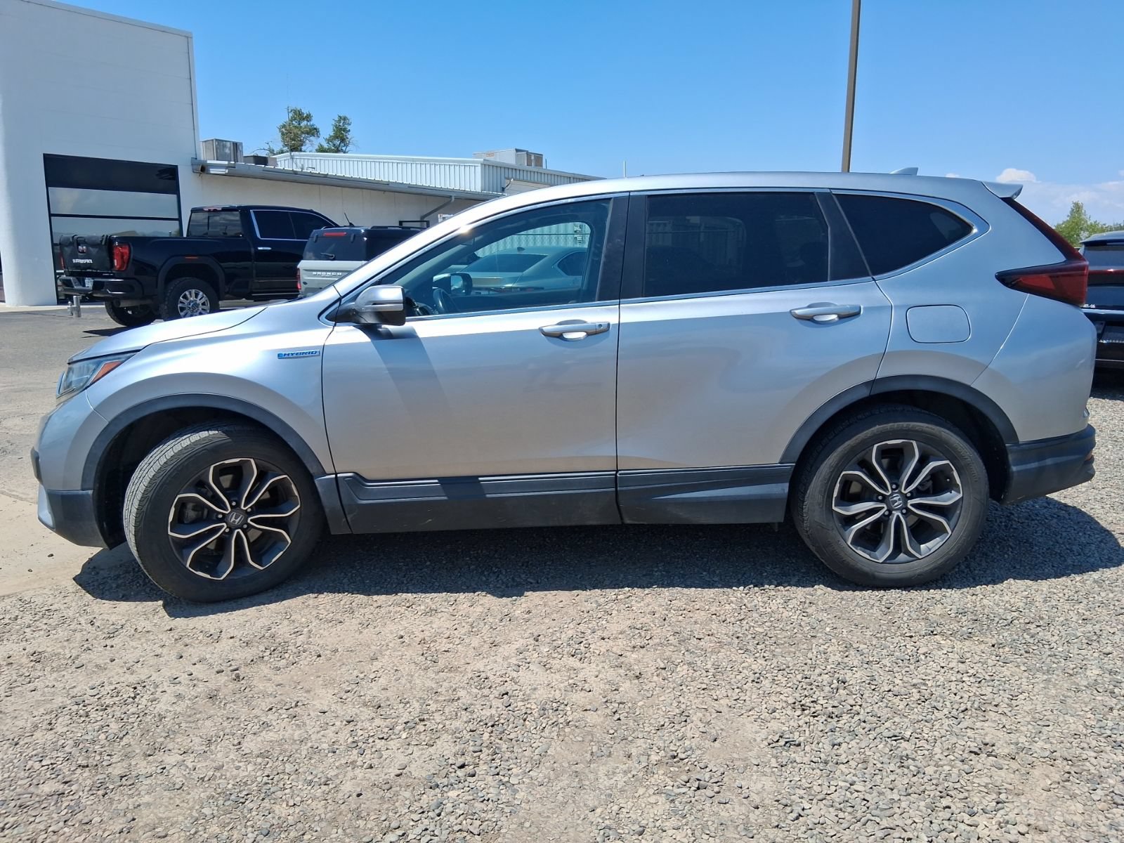 Used 2021 Honda CR-V EX image 2