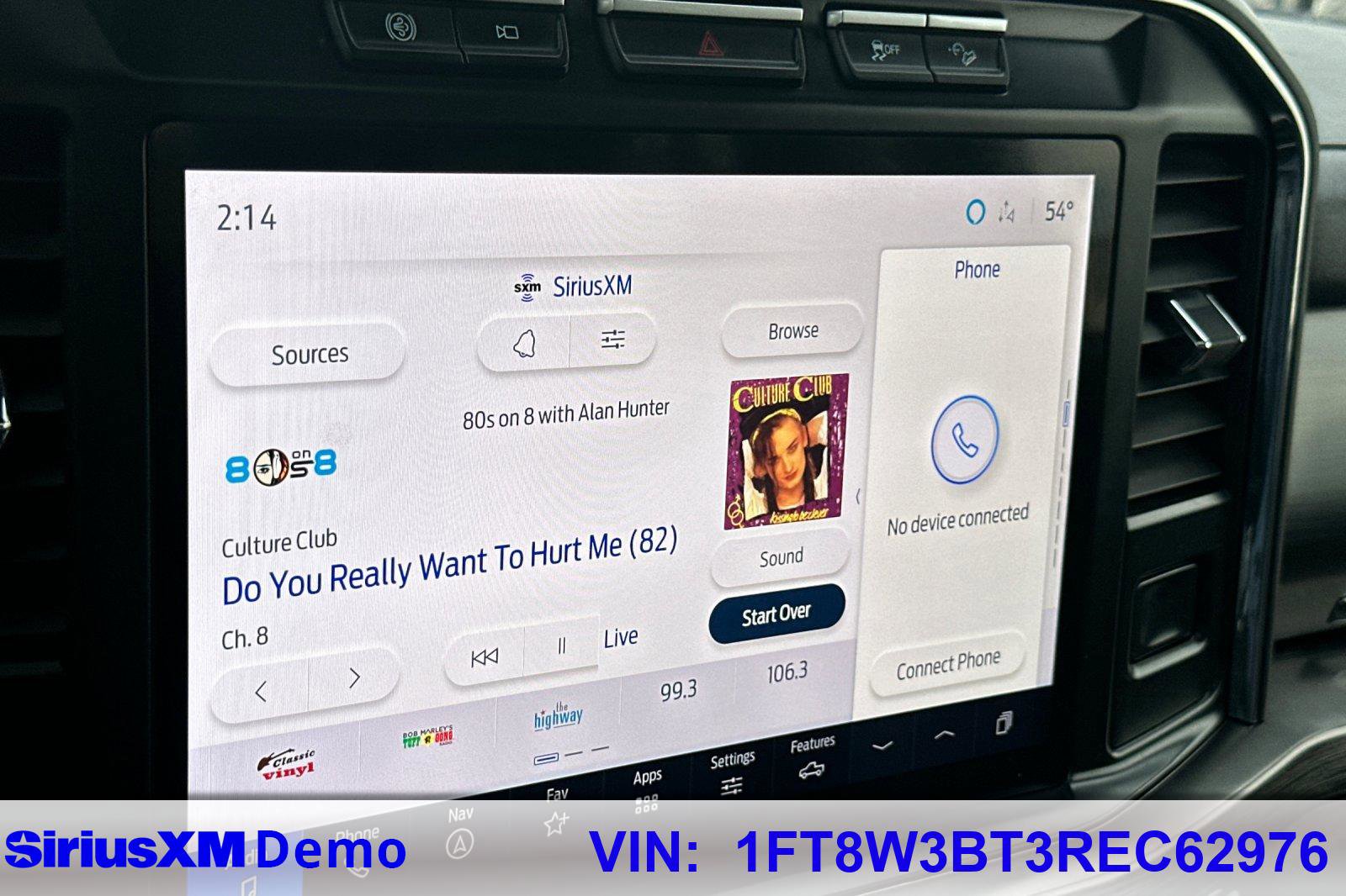 Used 2024 Ford F350 Lariat w/ Sport Appearance Package image 29