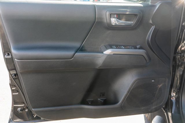 Used 2023 Toyota Tacoma TRD Off-Road w/ TRD Premium Off Road Package AWD/4WD image 16