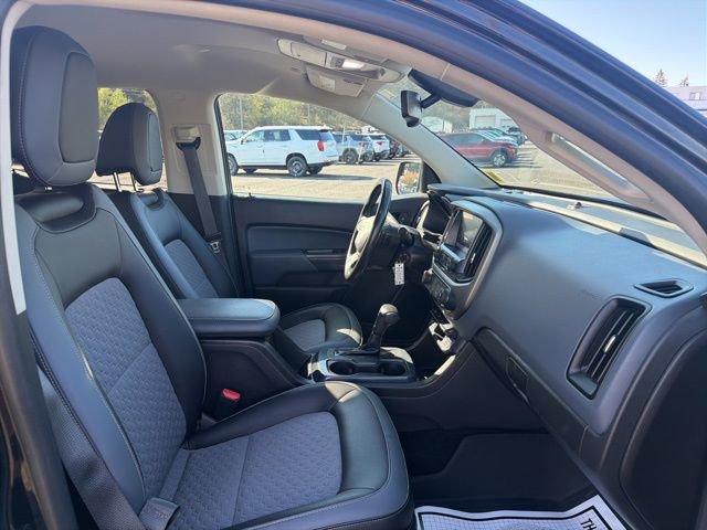 Used 2018 Chevrolet Colorado Z71 w/ Z71 Midnight Edition AWD/4WD image 31