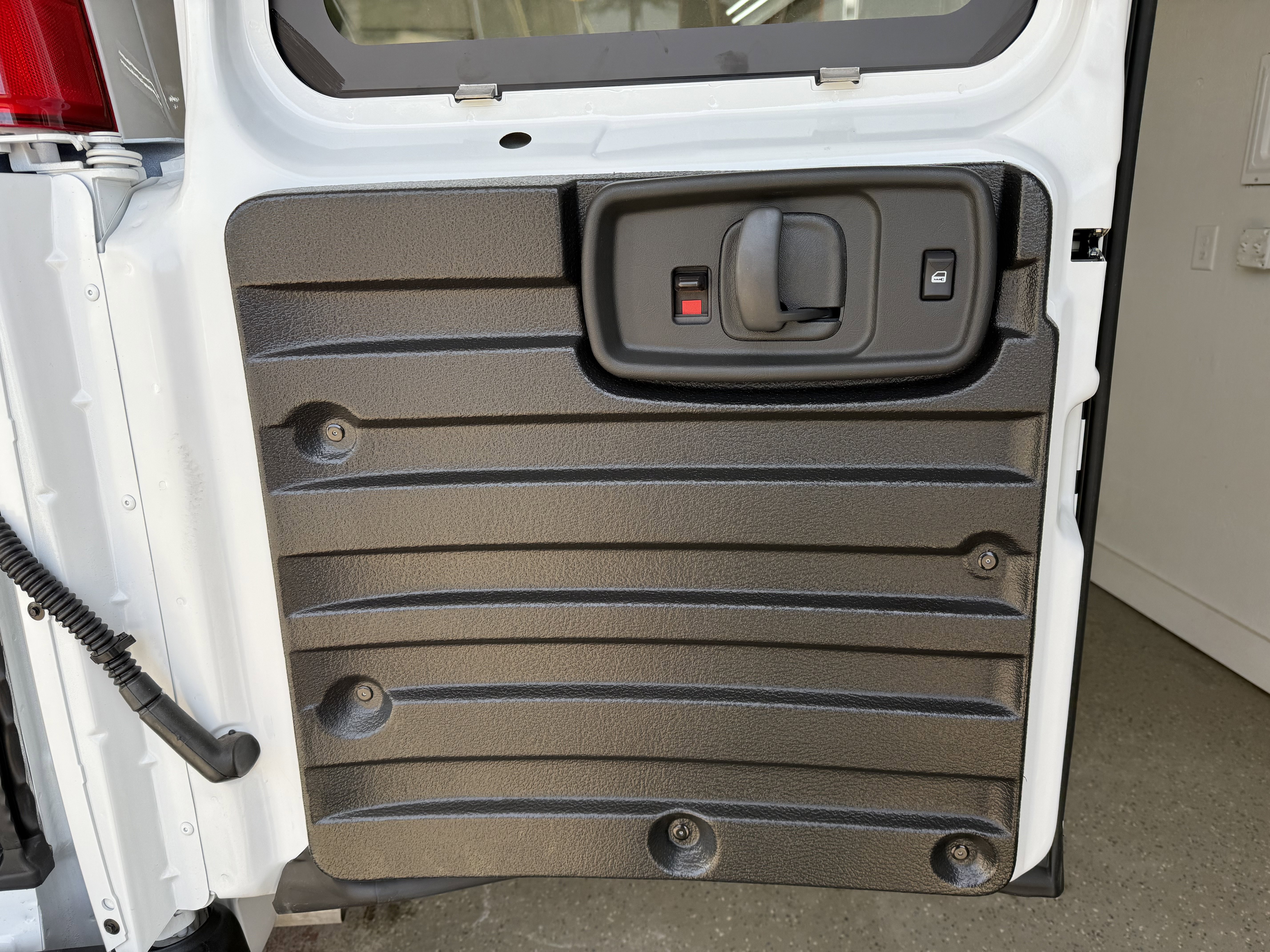 New 2025 Chevrolet Express 3500 w/ Driver Convenience Package image 40