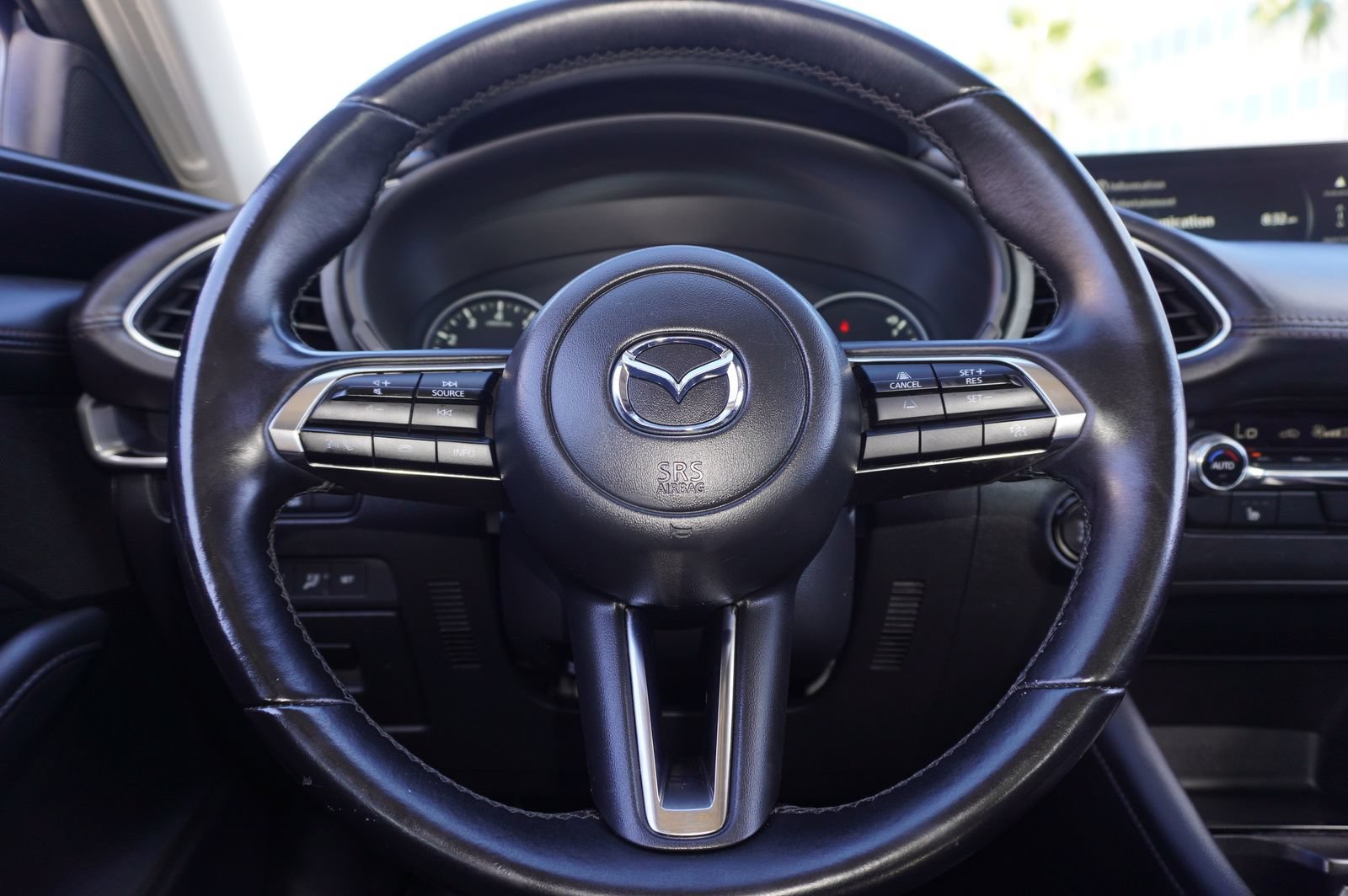 Used 2025 MAZDA MAZDA3 s FWD image 19