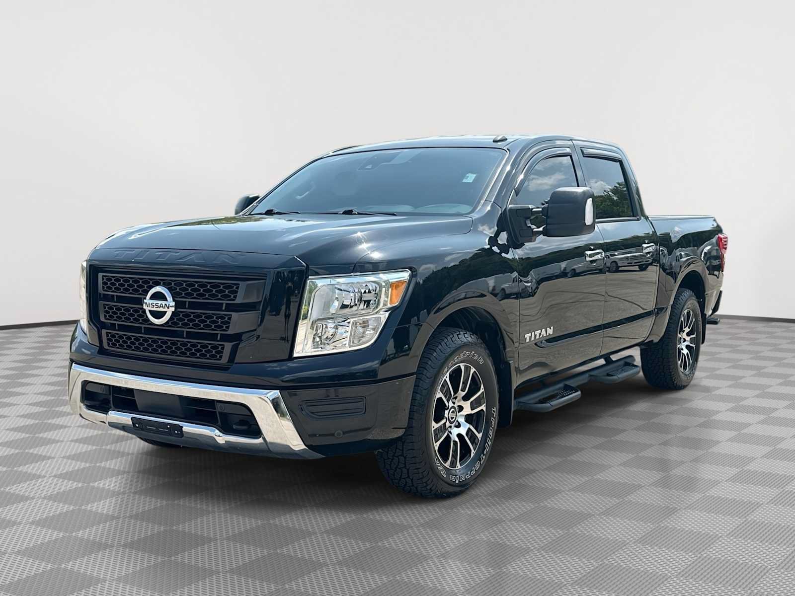 Used 2021 Nissan Titan SV w/ SV Convenience Package