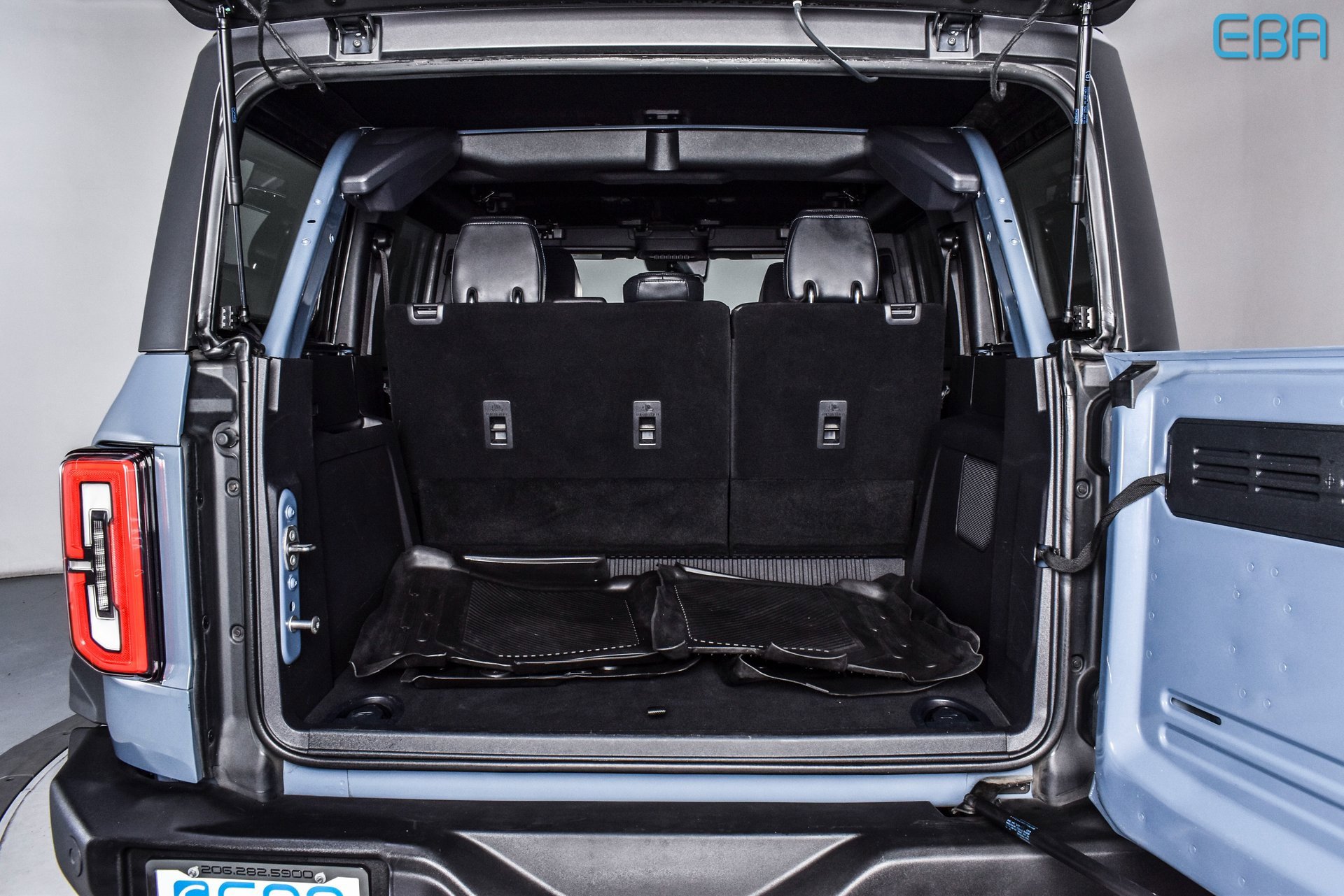 Used 2023 Ford Bronco Wildtrak image 14