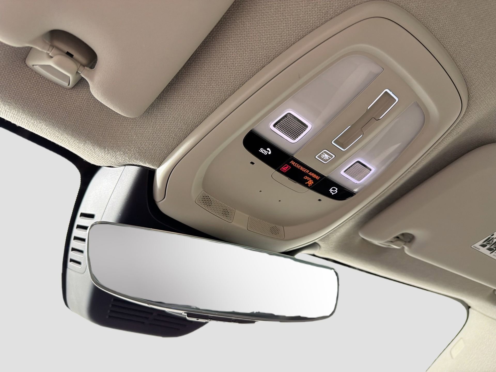 Certified 2023 Volvo XC40 B5 Plus w/ Protection Package Premier image 20