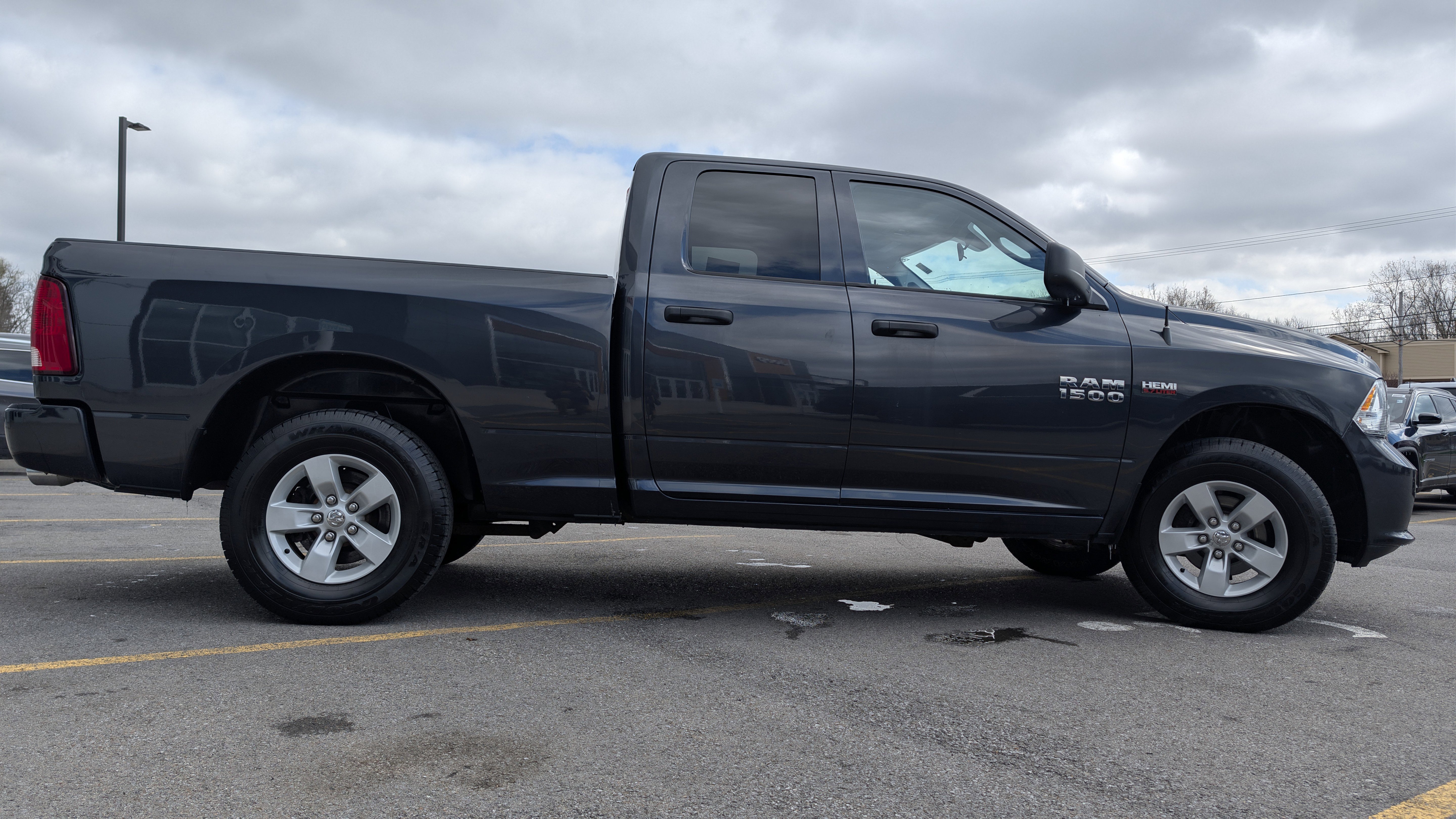 Used 2018 RAM 1500 Express image 4