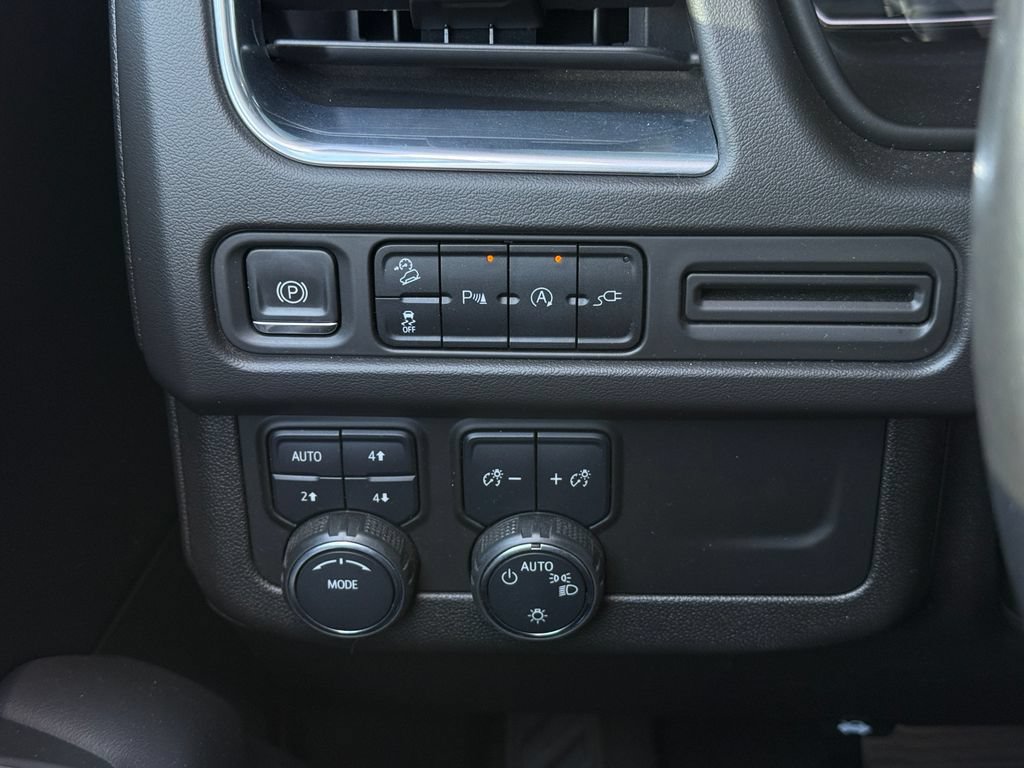 Used 2021 Chevrolet Tahoe Z71 AWD/4WD image 4