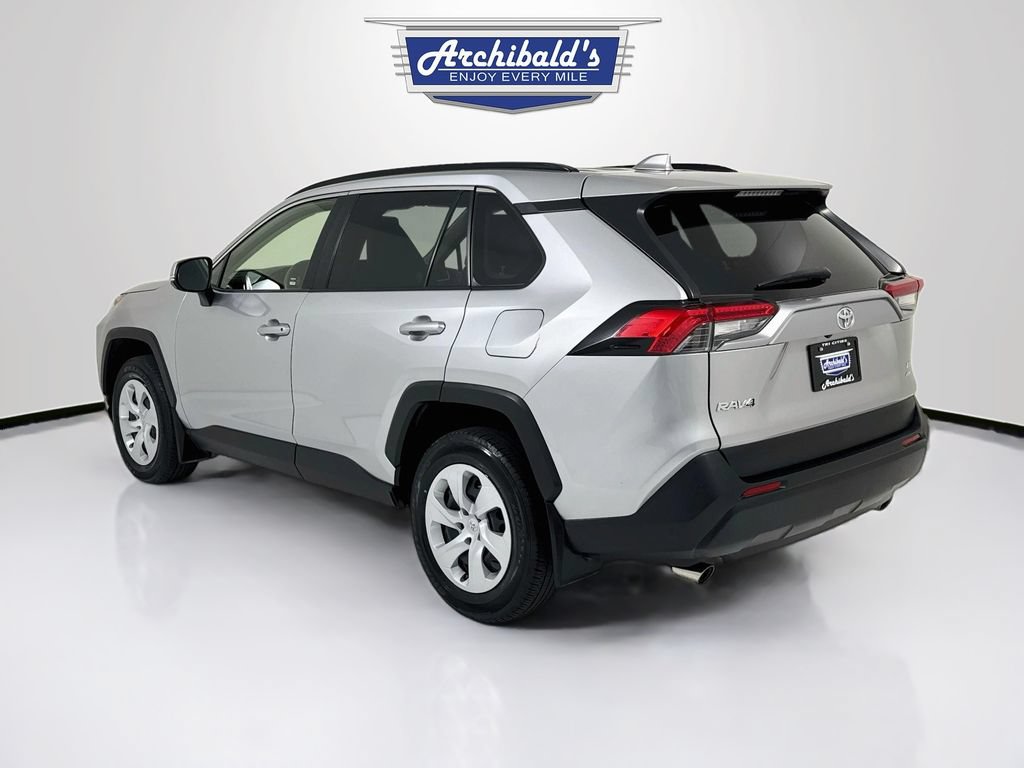 Used 2019 Toyota RAV4 LE w/ All Weather Liner Package AWD/4WD image 6