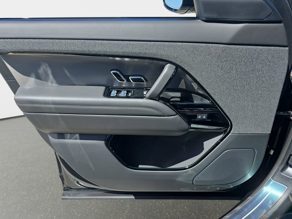 New 2026 Land Rover Range Rover Sport Dynamic SE AWD/4WD image 28