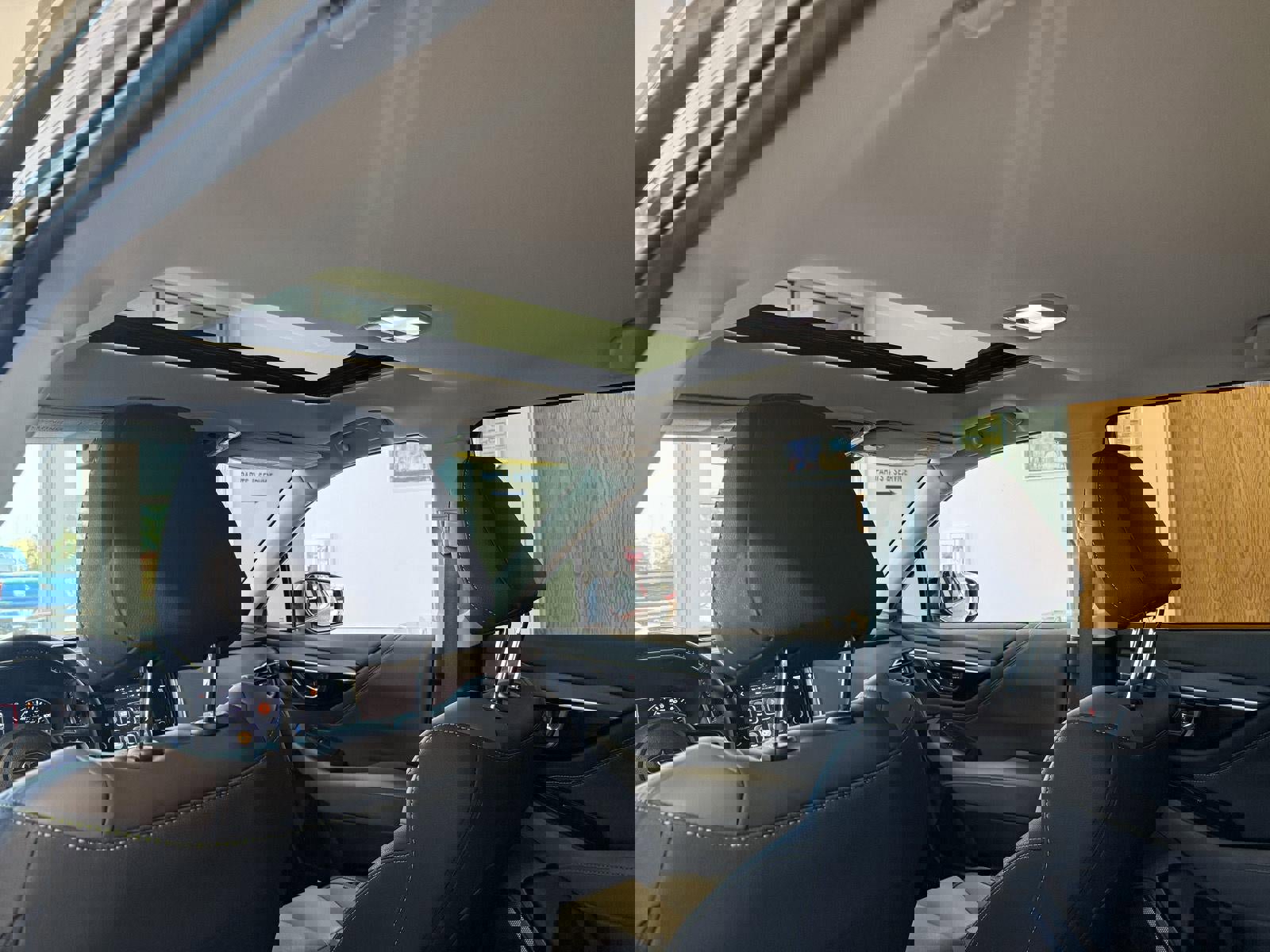 Used 2025 Subaru Outback Onyx Edition XT image 16