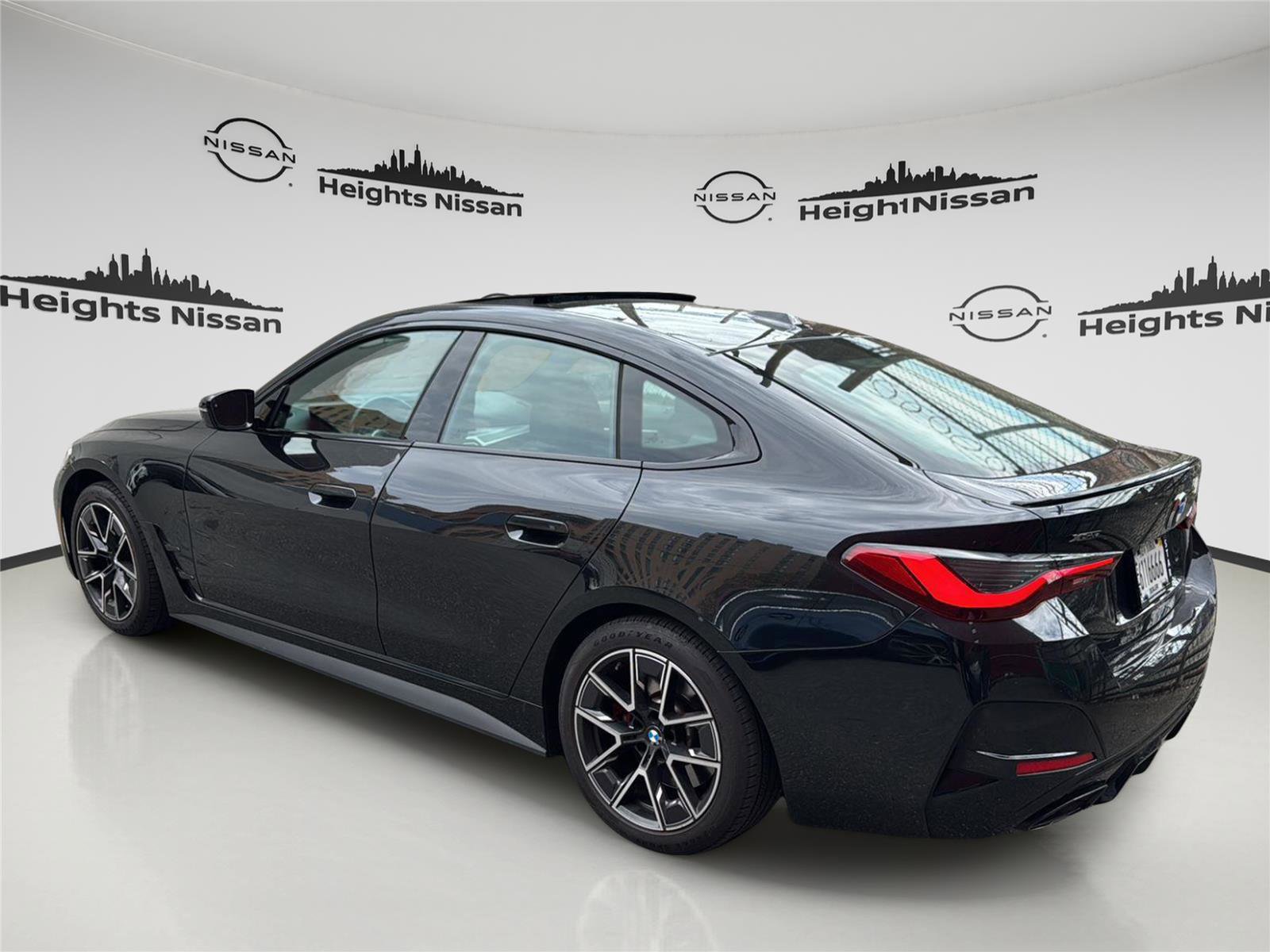 Used 2024 BMW M440i xDrive Gran Coupe w/ Premium Package AWD/4WD image 2