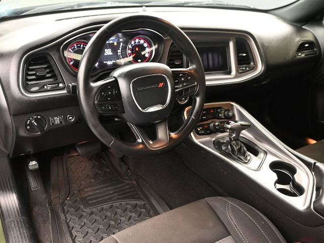 Used 2020 Dodge Challenger SXT image 13