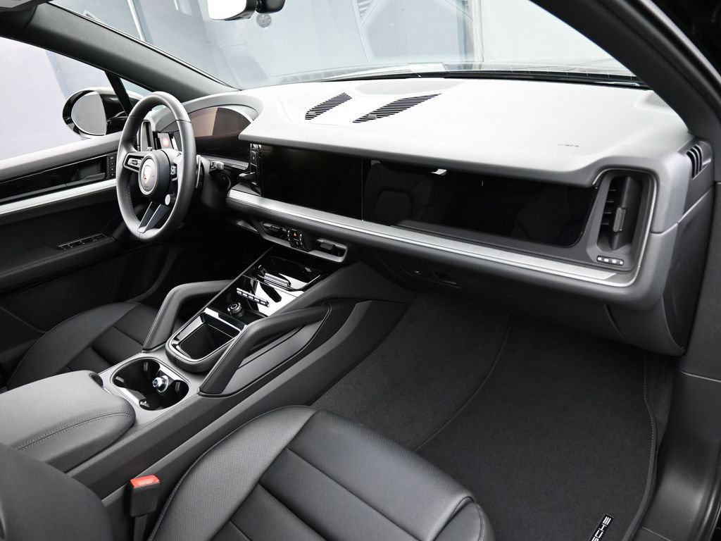 New 2026 Porsche Cayenne image 31