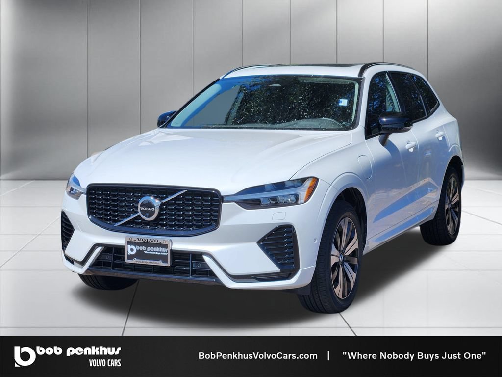 Used 2023 Volvo XC60 T8 Plus AWD/4WD image 23