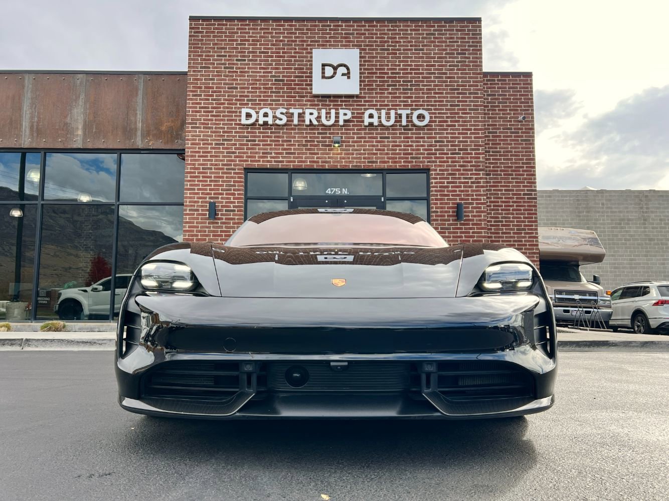 Used 2021 Porsche Taycan Turbo S image 2