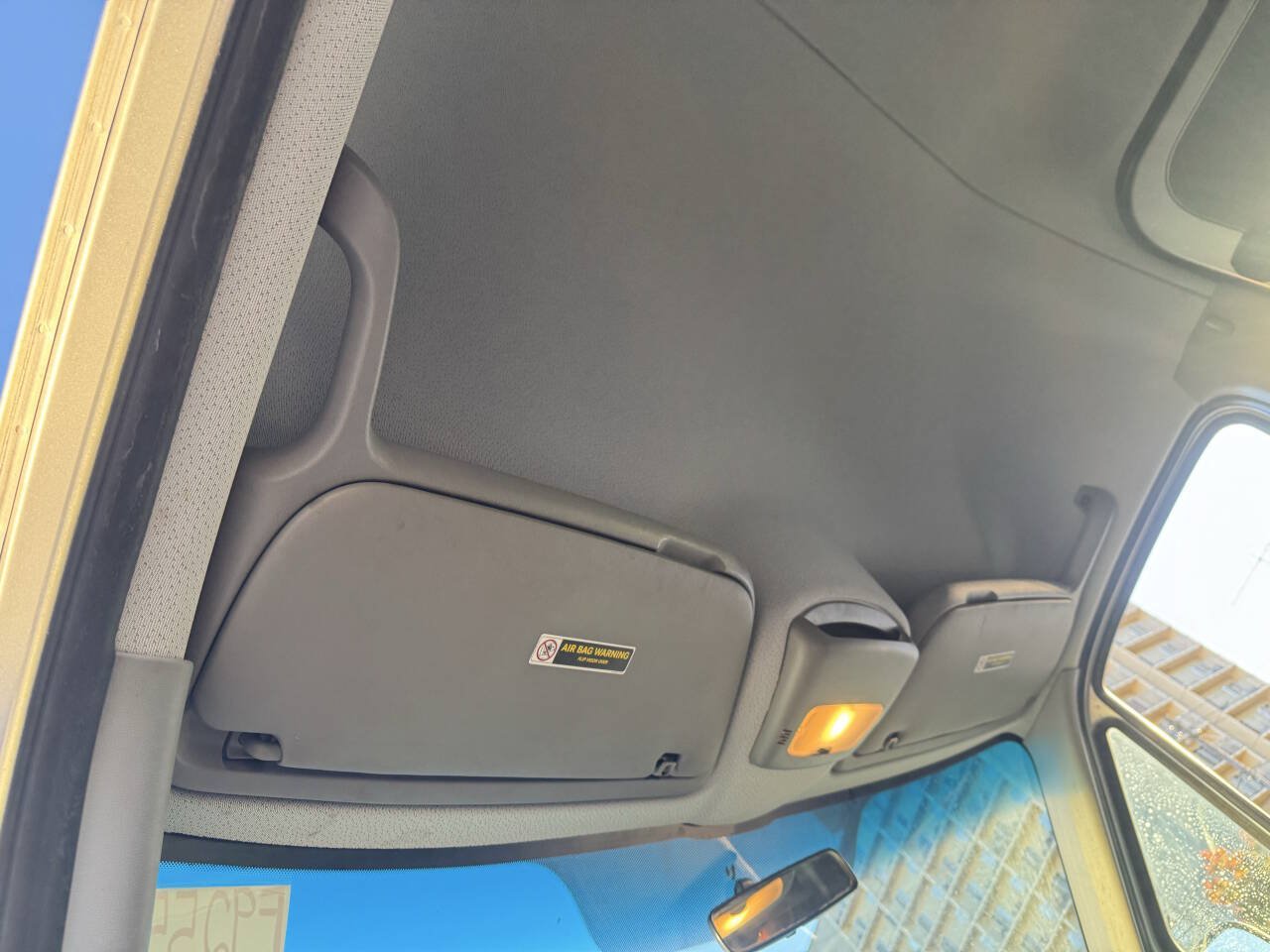 Used 2007 Dodge Sprinter 2500 w/ Cooling Group RWD image 19