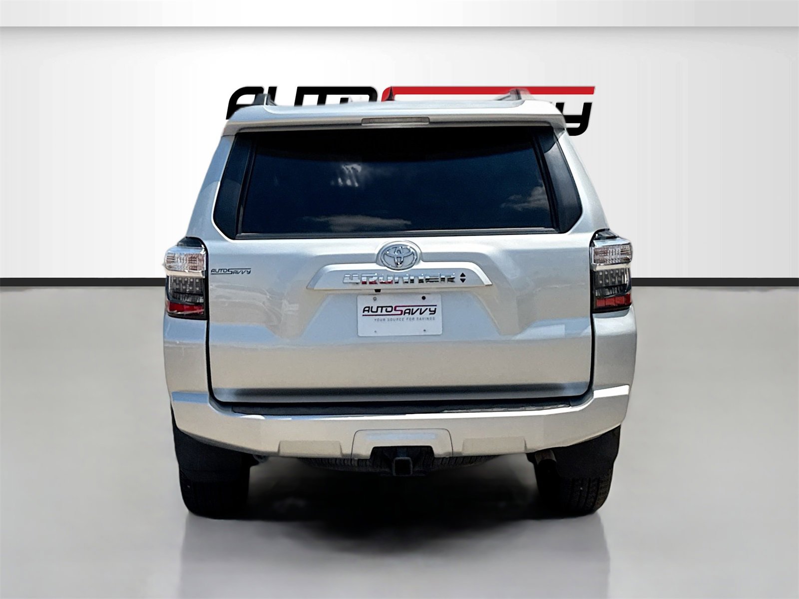 Used 2023 Toyota 4Runner SR5 image 6
