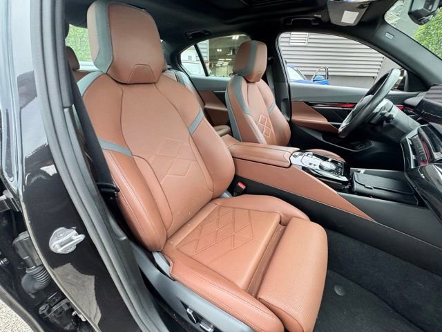 Certified 2024 BMW 540i xDrive w/ Premium Package AWD/4WD image 10