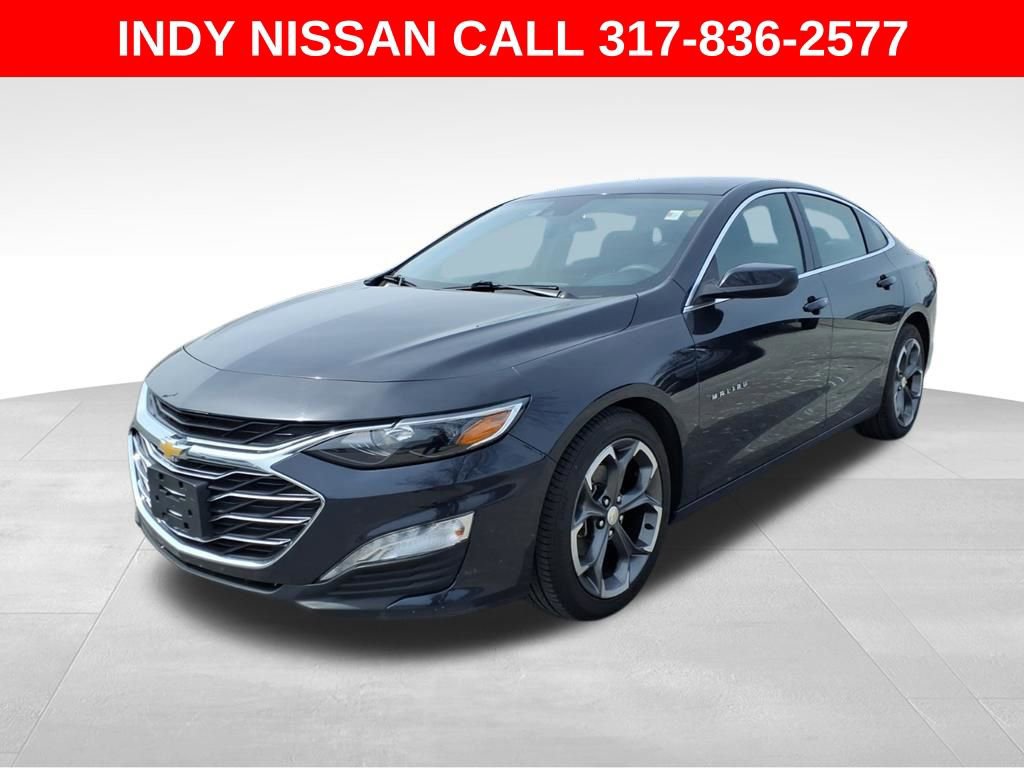 Used 2023 Chevrolet Malibu LT w/ Driver Confidence Package image 4