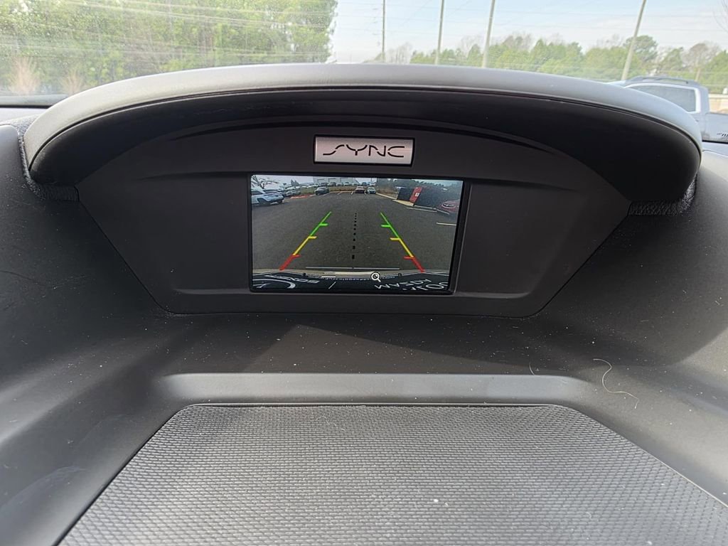 Used 2017 Ford Escape SE w/ SE Cold Weather Package image 19