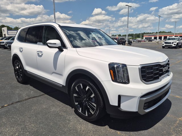 Used 2023 Kia Telluride SX Prestige AWD/4WD image 2