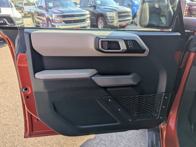 Used 2022 Ford Bronco Wildtrak AWD/4WD image 9