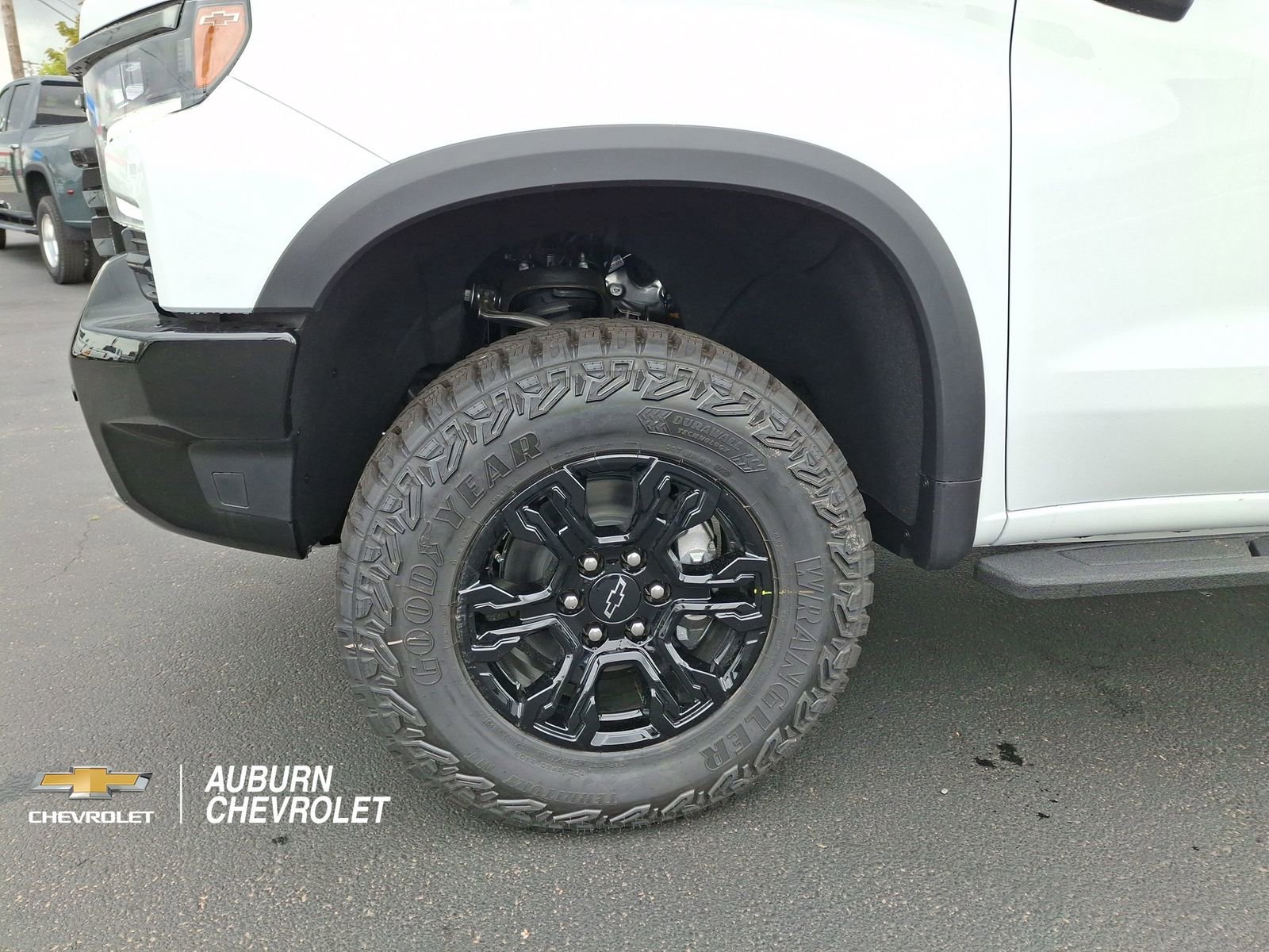 New 2026 Chevrolet Silverado 1500 ZR2 w/ LPO, Dark Essentials Package AWD/4WD image 25