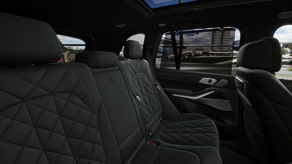 Used 2026 BMW X5 M60i image 39