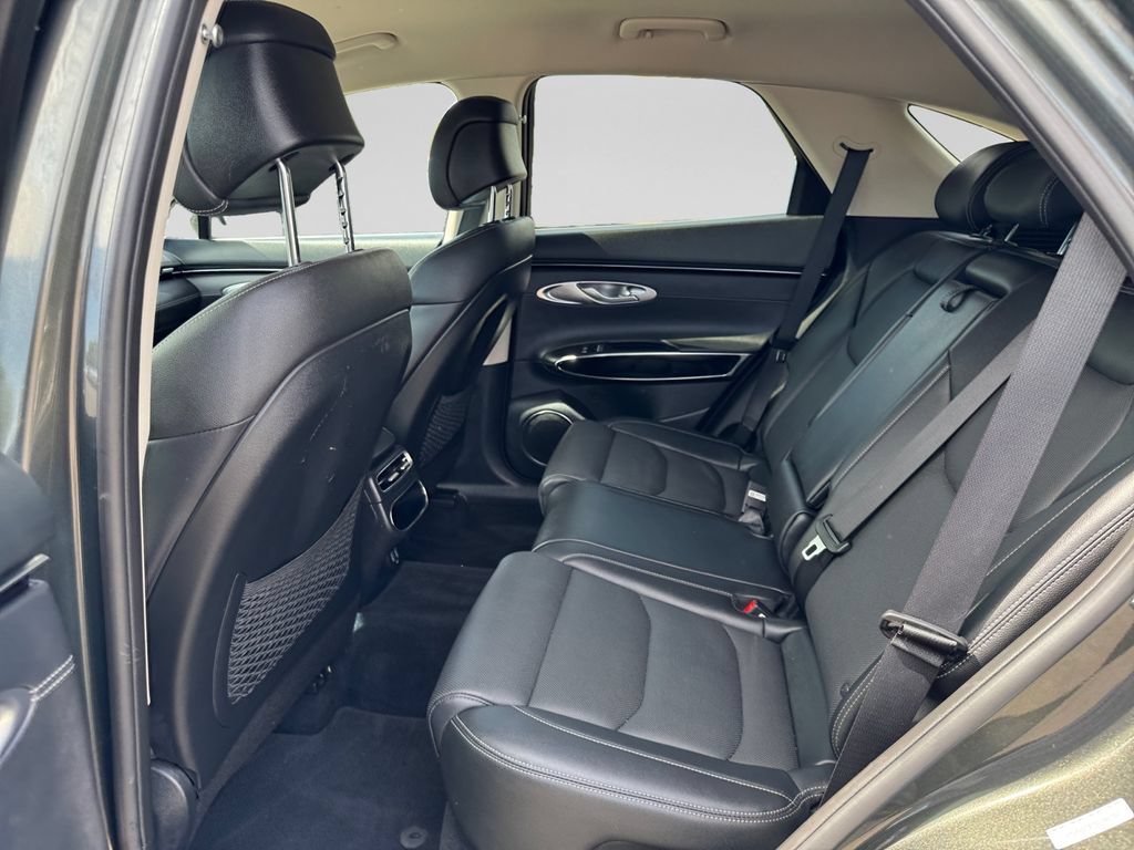 Used 2025 Genesis GV70 2.5T AWD/4WD image 15