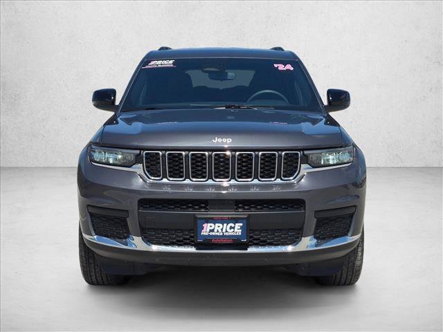Used 2024 Jeep Grand Cherokee L Laredo AWD/4WD image 2