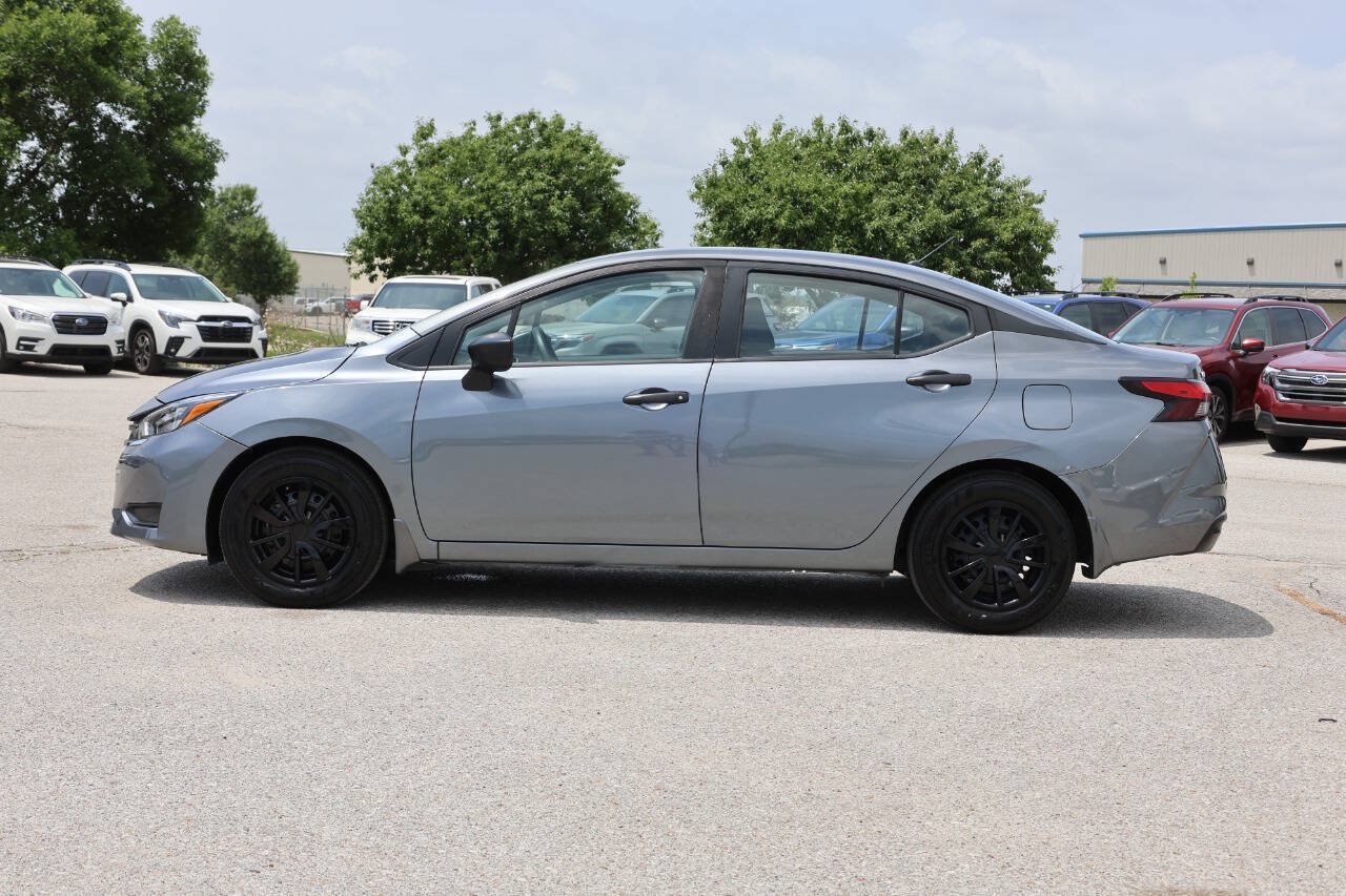 Used 2025 Nissan Versa S w/ Trunk Package FWD image 8